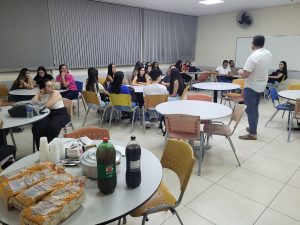 “Café com a coordenação” reúne alunos e atualiza sobre ações do Curso de Farmácia